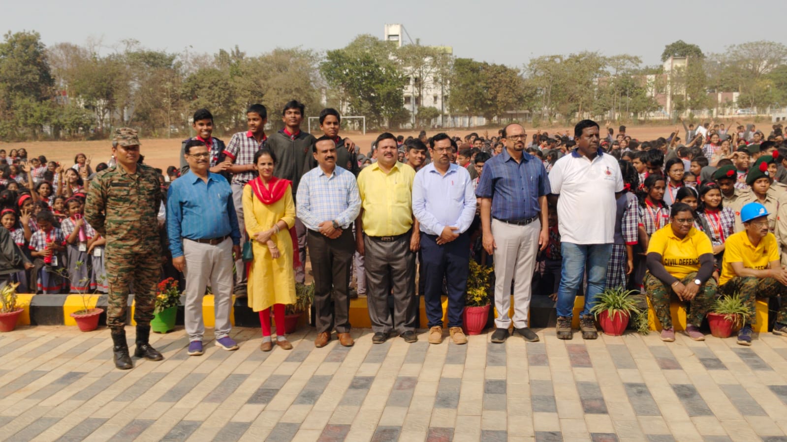 ପି ଏମ୍ ଶ୍ରୀ କେନ୍ଦ୍ରୀୟ ବିଦ୍ୟାଳୟ ନମ୍ବର ୩, ରେ ଭୂବନେଶ୍ଵର ସିଭିଲ ଡିଫେନ୍ସ ପକ୍ଷରୁ ପ୍ରଶିକ୍ଷଣ ଅଭ୍ୟାସ ଶିବିର ଅନୁଷ୍ଠିତ ।