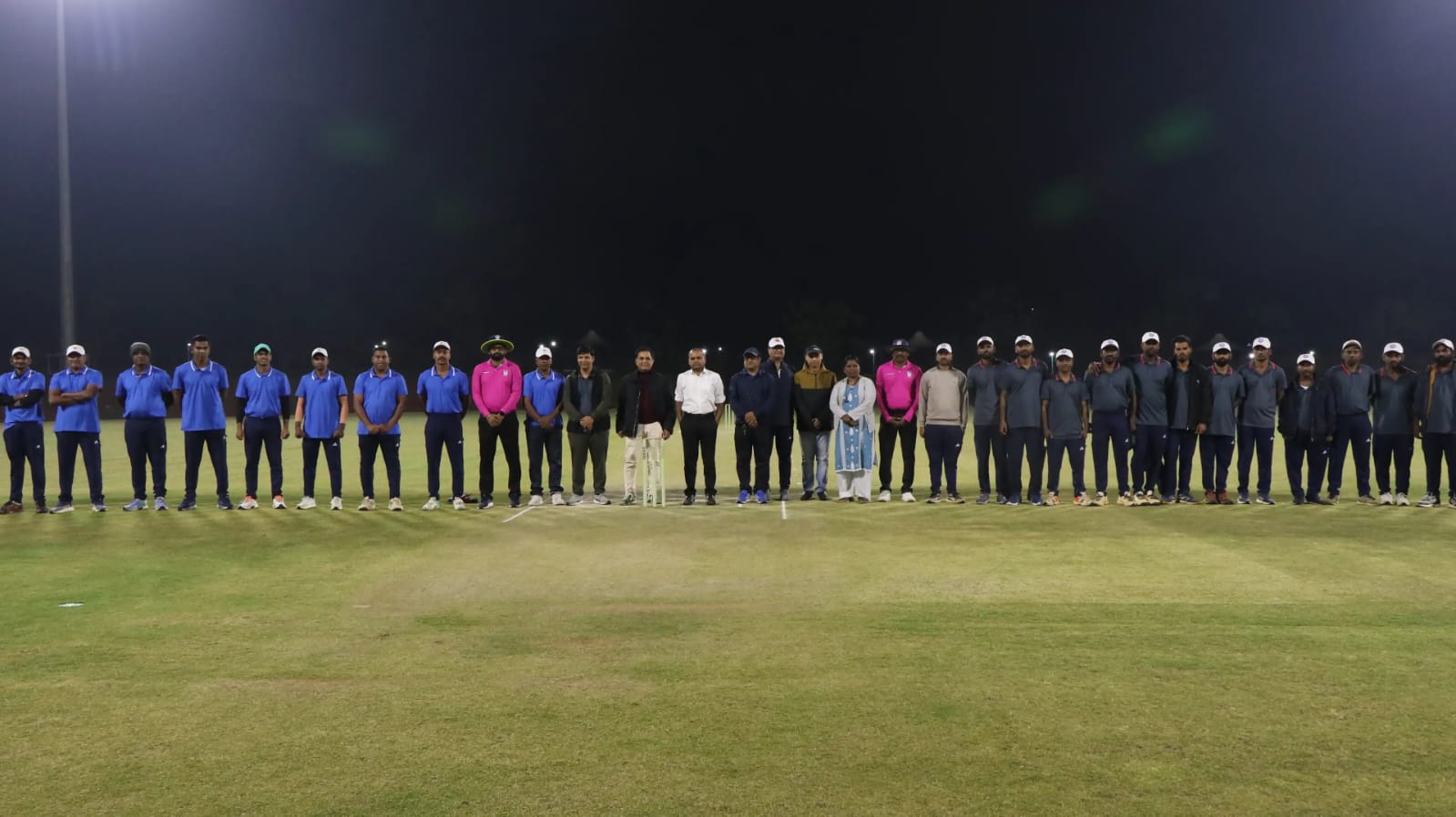 ଦିନିକିଆ ଷ୍ଟେକହୋଲ୍ଡର ବନ୍ଧୂତପୂର୍ଣ୍ଣ କ୍ରିକେଟ୍ ମ୍ୟାଚ୍-୨୦୨୬ ଉଦଯାପିତ  ଏସପି ଏକାଦଶ ବିଜୟୀ, ଟିକିରି ରେଳବାଇ ଟିମ ରନର୍ଷଅପ୍